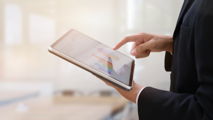 DIGITALIZACIÓN Y RRSS COMO ESTRATEGIA CORPORATIVA*